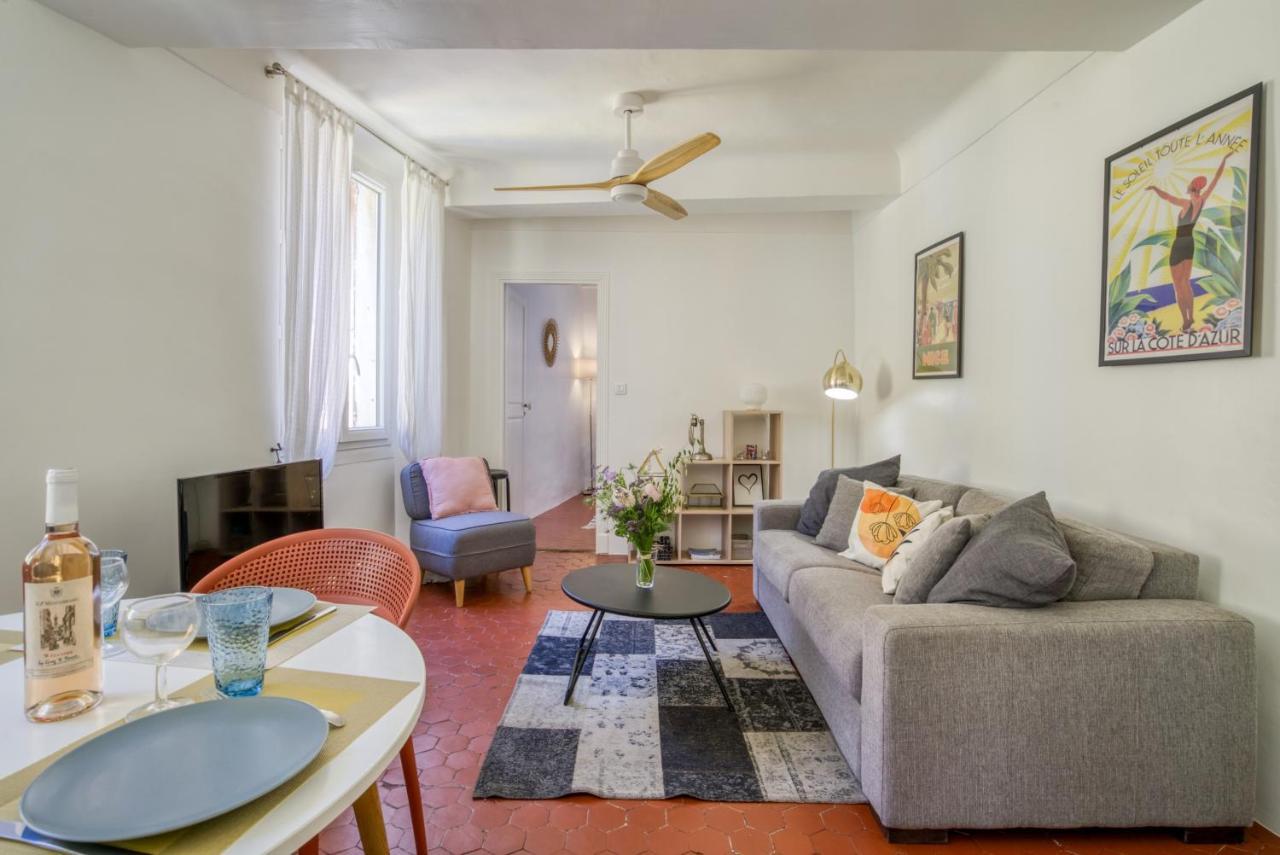 Typique - 2 Bedrooms,Typical Apartment-Old Town Nizza Esterno foto