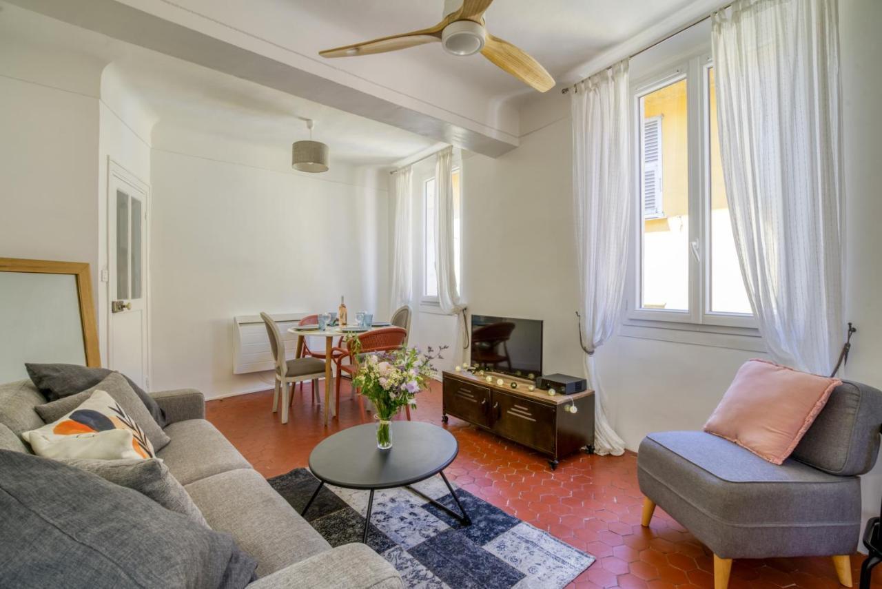 Typique - 2 Bedrooms,Typical Apartment-Old Town Nizza Esterno foto